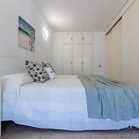 Novelty I Arysal 2 Apartman Salou Kültér fotó
