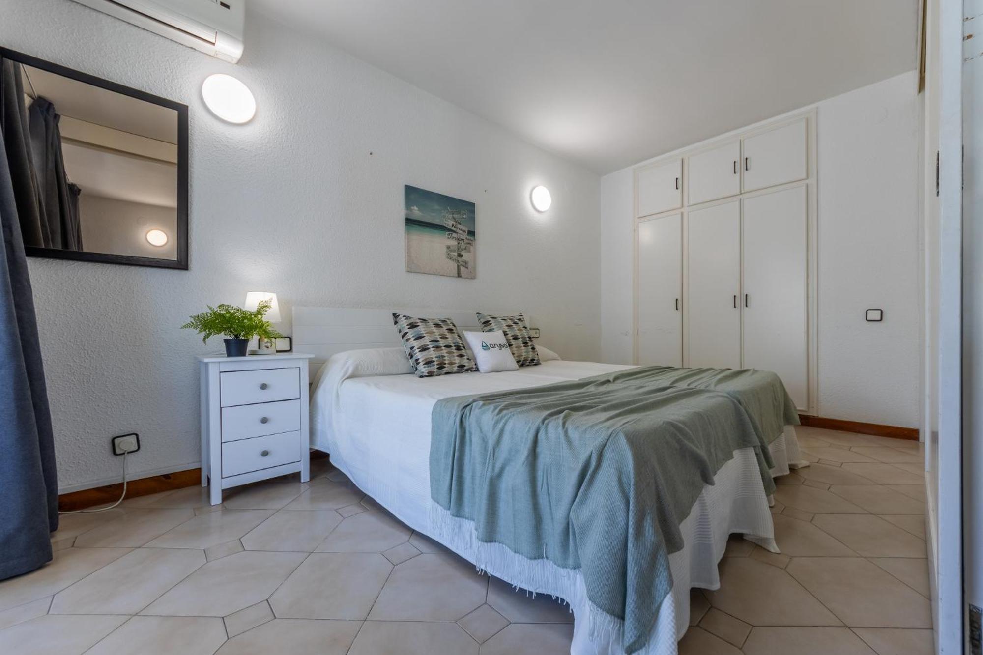 Novelty I Arysal 2 Apartman Salou Kültér fotó